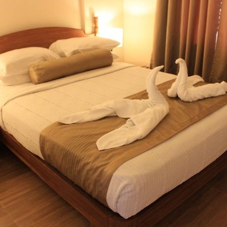 Ferienwohnung Karma Royal Palms Benaulim Exterior foto