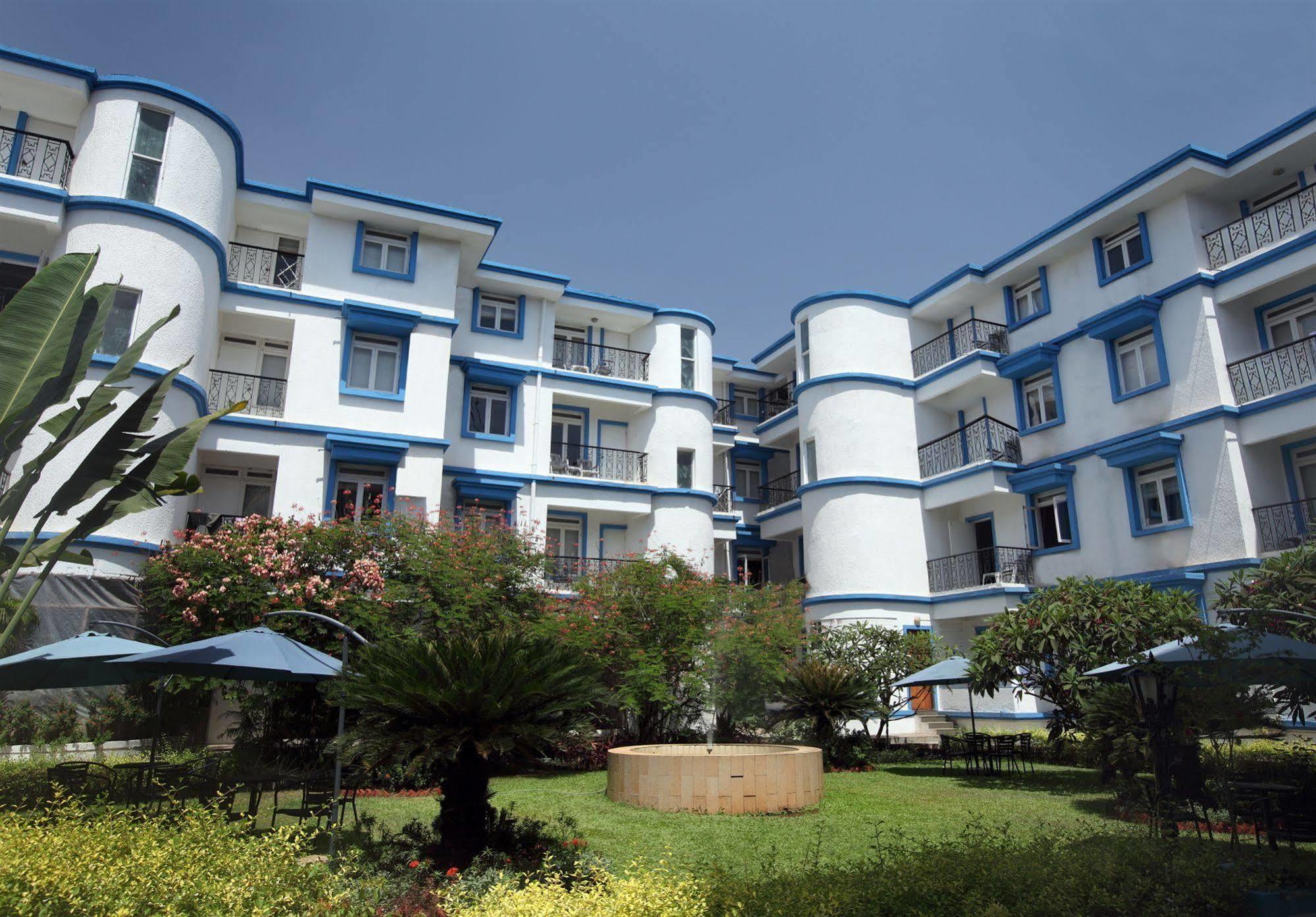 Ferienwohnung Karma Royal Palms Benaulim Exterior foto