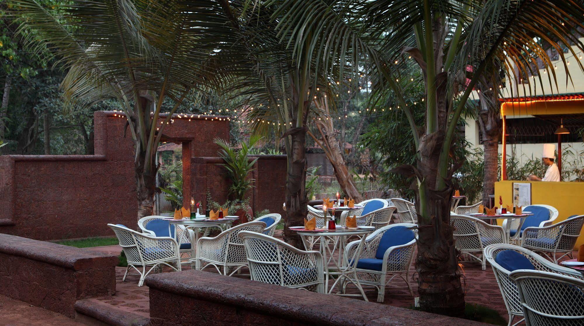 Ferienwohnung Karma Royal Palms Benaulim Exterior foto